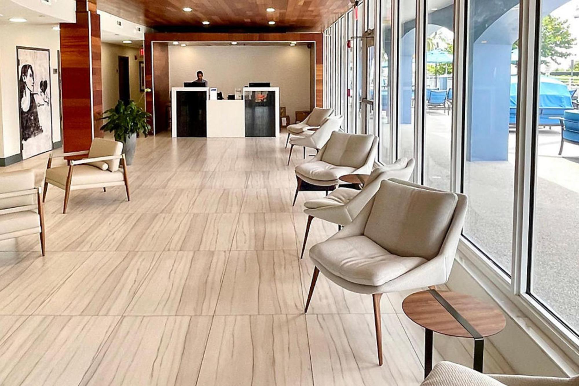 Solara Surfside Hotel Exterior photo